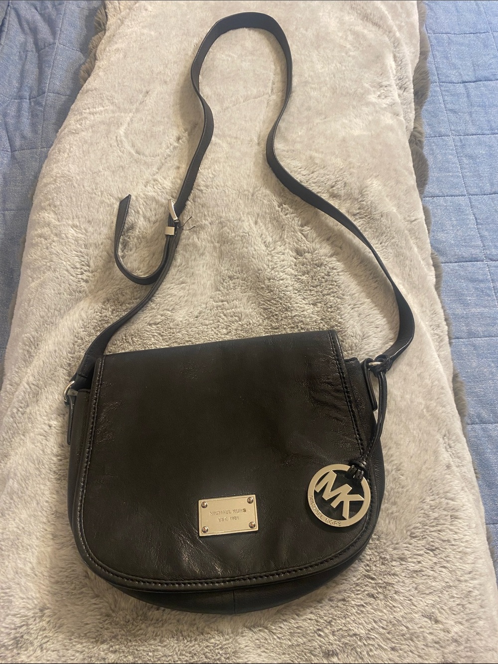 Michael Kors Black Leather Crossbody Saddle Purse
